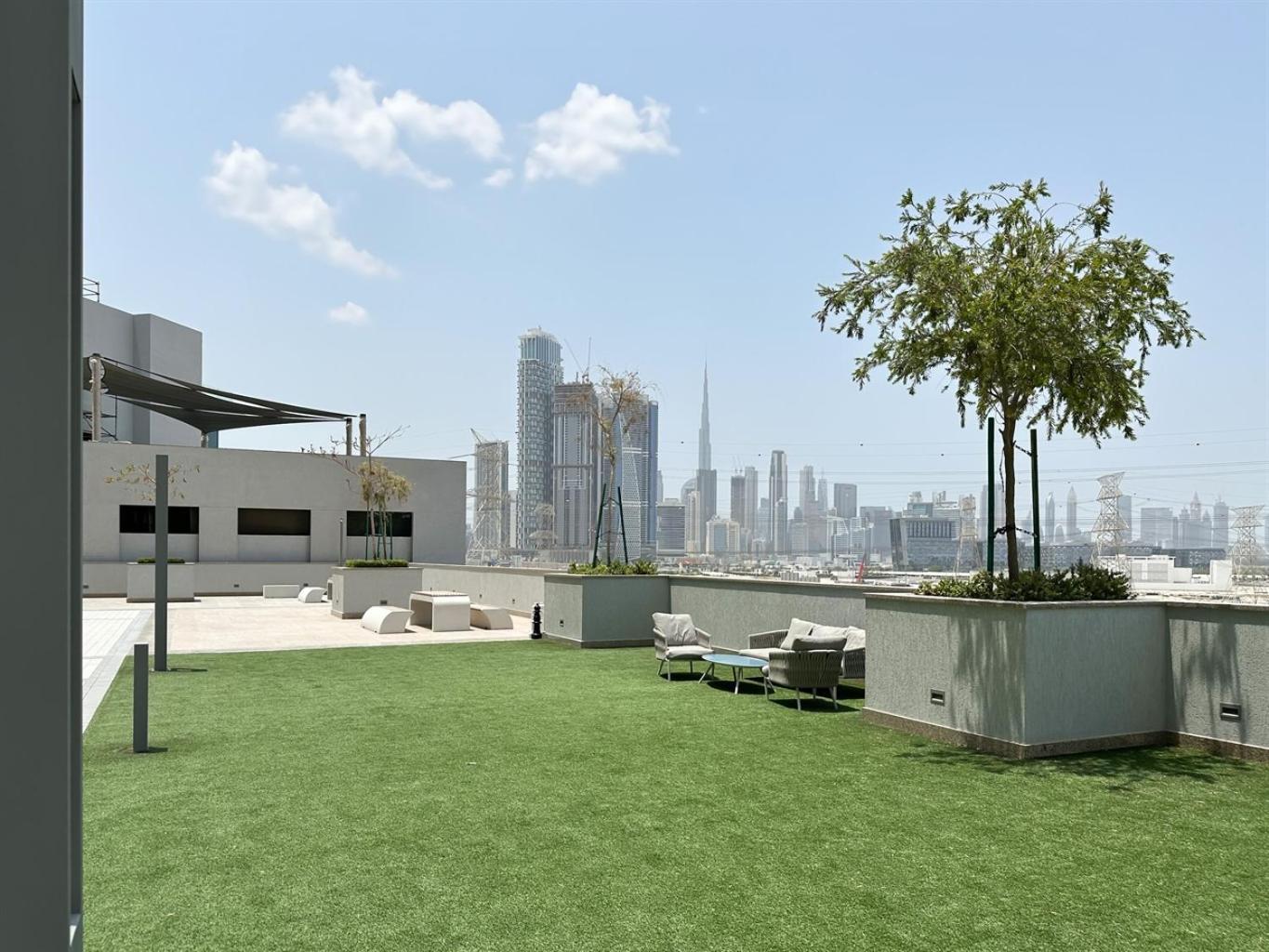 Trophy - Dubai